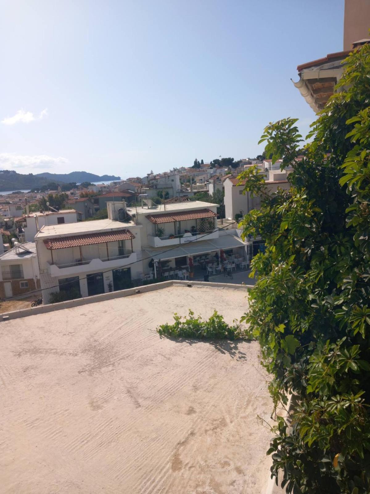 Katerinas Apartmens Skiathos Exterior foto