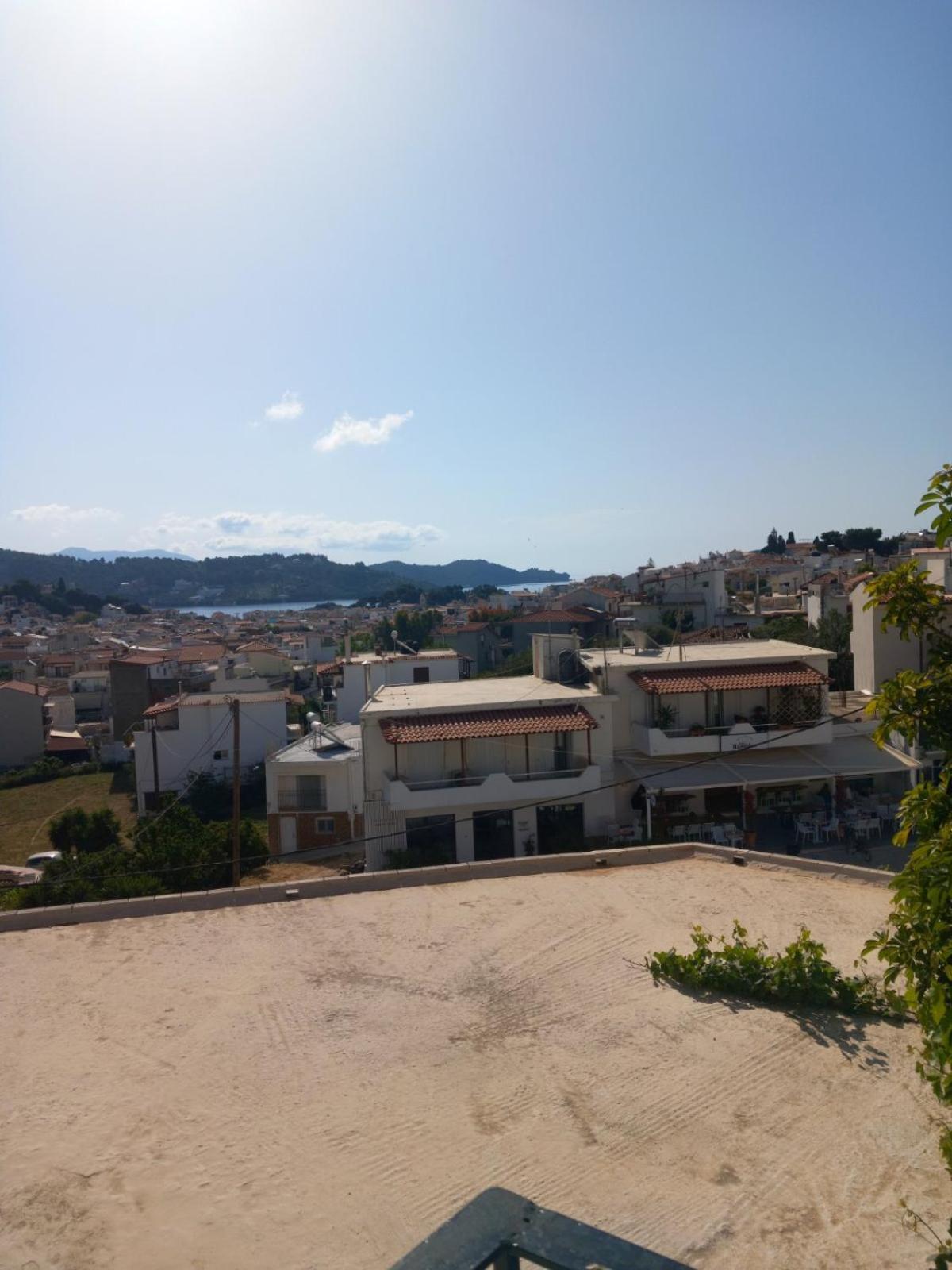 Katerinas Apartmens Skiathos Exterior foto