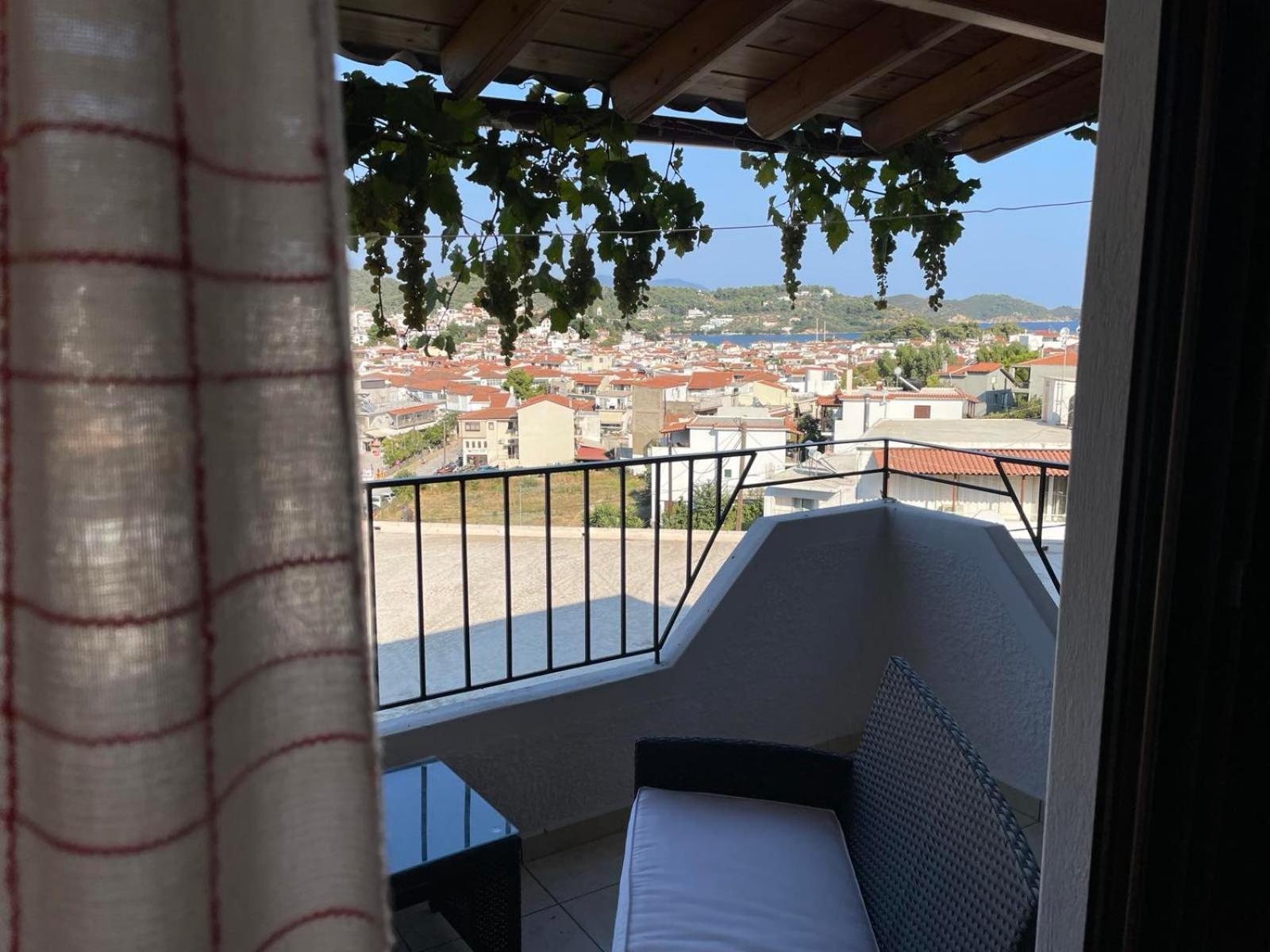 Katerinas Apartmens Skiathos Exterior foto